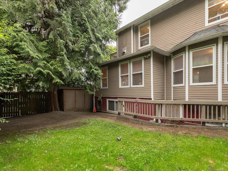 832 Salsbury Drive, Vancouver, BC, V5L 4A2 - 27