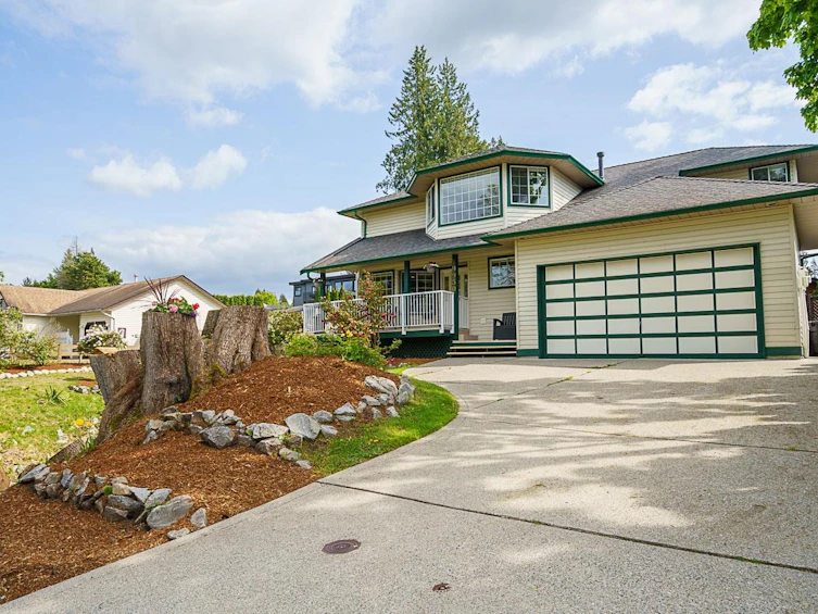 19950 48a Avenue, Langley, BC, V3A 6Z7