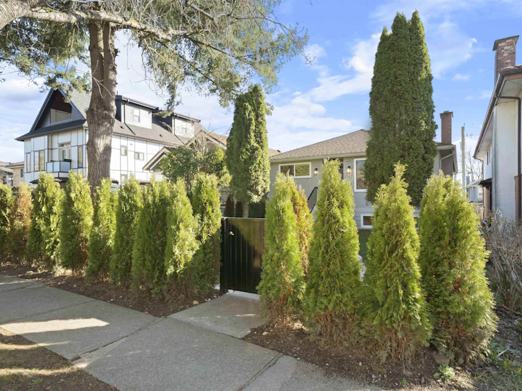 870 W 59th Avenue, Vancouver, BC, V6P 1X7 - 29