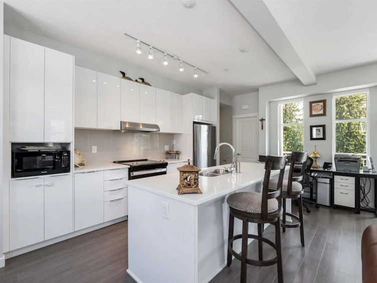 1040-11280 Pazarena Place, Maple Ridge, BC, V2X 4K9 - 9
