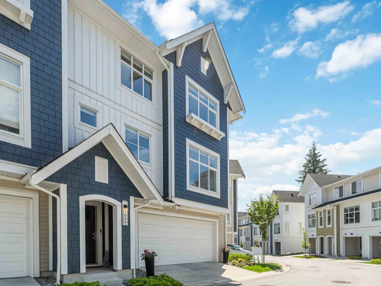 1040-11280 Pazarena Place, Maple Ridge, BC, V2X 4K9 - 23