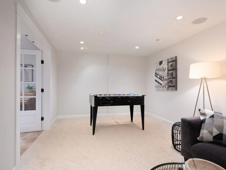 2034 Deep Cove Crescent, North Vancouver, BC, V7G 1T2 - 29