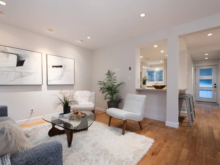 2034 Deep Cove Crescent, North Vancouver, BC, V7G 1T2 - 12