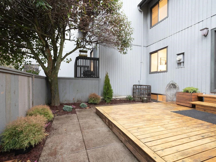 2034 Deep Cove Crescent, North Vancouver, BC, V7G 1T2 - 32