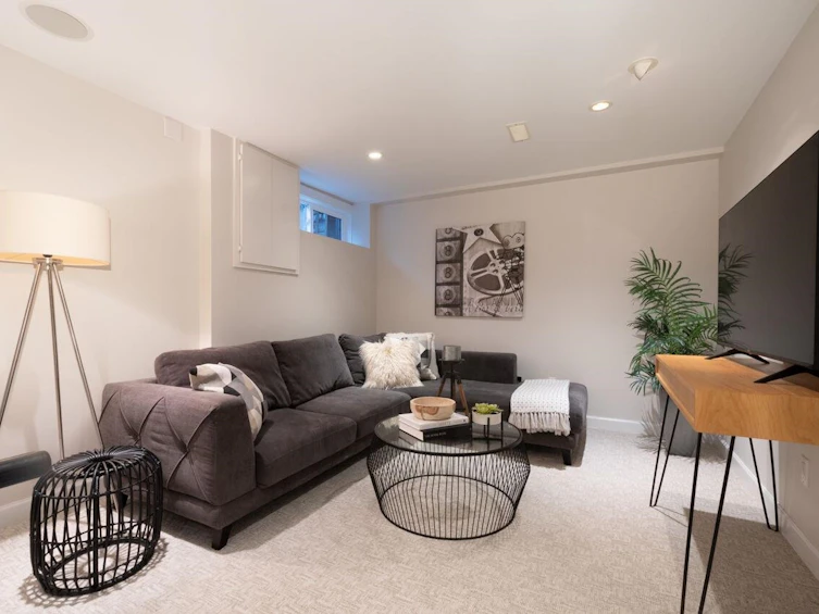 2034 Deep Cove Crescent, North Vancouver, BC, V7G 1T2 - 28