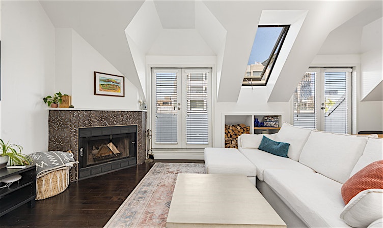 1858 W 1st Avenue, Vancouver, BC, V6J 1G5