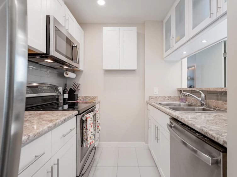 1901-989 Nelson Street, Vancouver, BC, V6Z 2S1 - 10