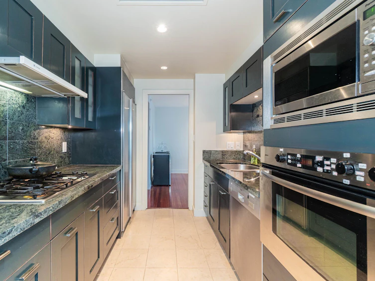 1102-590 Nicola Street, Vancouver, BC, V6G 3J8 - 13