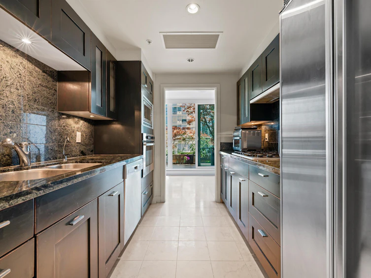 1102-590 Nicola Street, Vancouver, BC, V6G 3J8 - 12