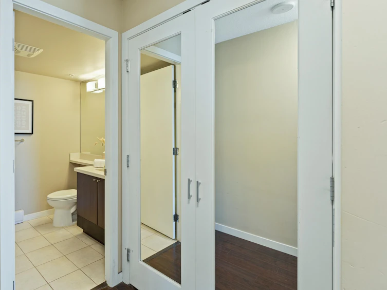 1301-8120 Lansdowne Road, Richmond, BC, V6X 0A1 - 15