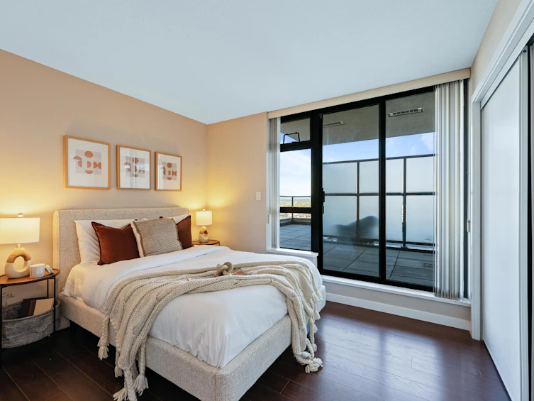 1301-8120 Lansdowne Road, Richmond, BC, V6X 0A1 - 16