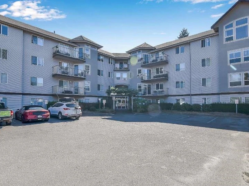 111 - 33480 George Ferguson Way, Abbotsford BC V2S 8G1