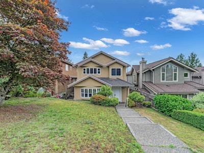 313 E 27 Street - 2
