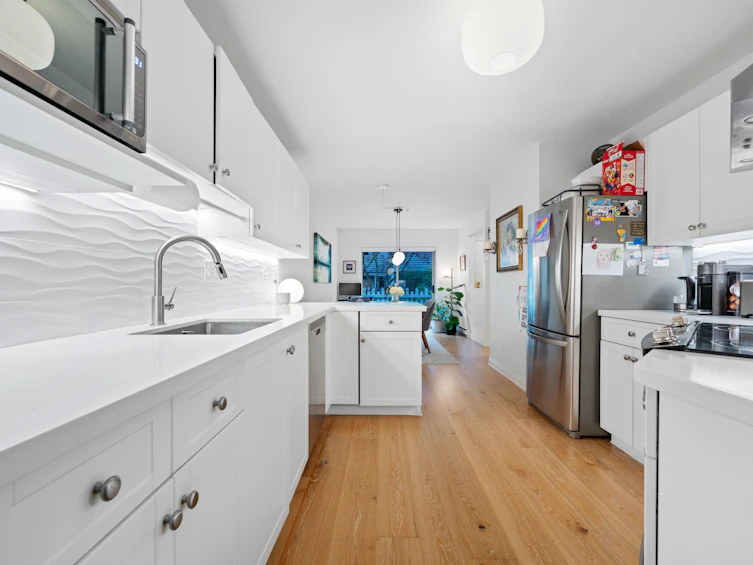 10-222 E 5th Street, North Vancouver, BC, V7L 1L7 - 10
