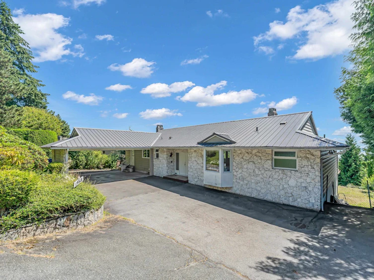 1368 Tyrol Road, West Vancouver, BC, V7S 2L6 - 2