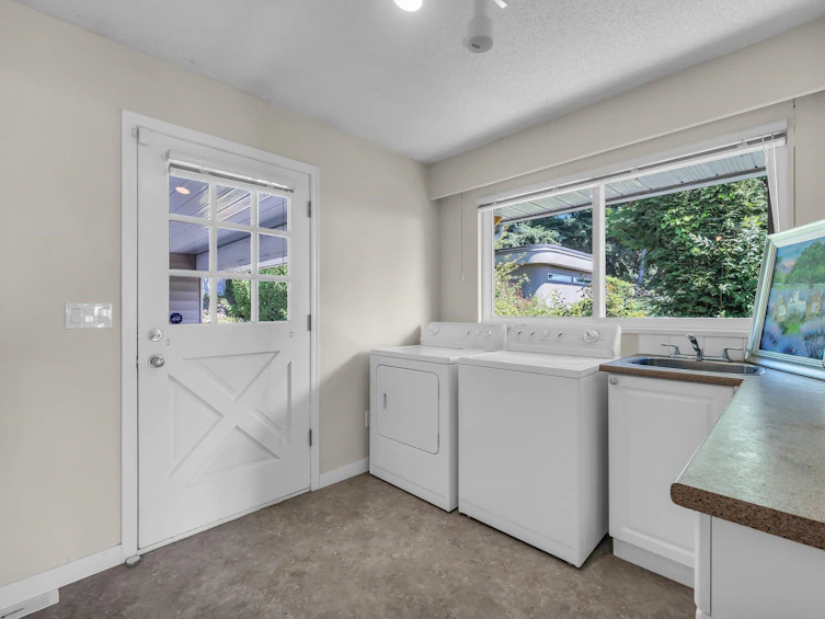 1368 Tyrol Road, West Vancouver, BC, V7S 2L6 - 20