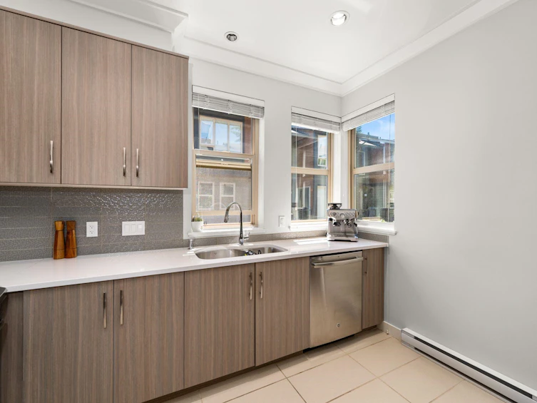 24-757 Orwell Street, North Vancouver, BC, V7J 3K6 - 20