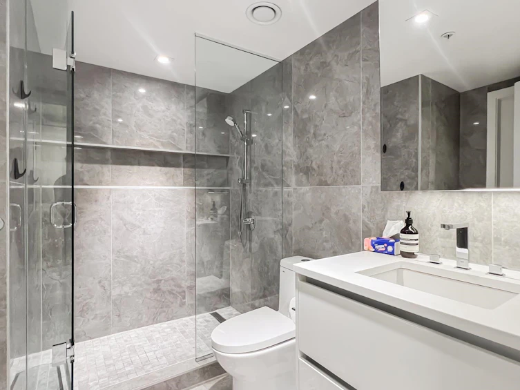605-6320 No. 3 Road, Richmond, BC, V6Y 0L5 - 11