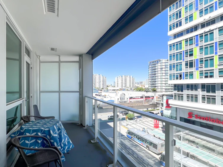 605-6320 No. 3 Road, Richmond, BC, V6Y 0L5 - 18