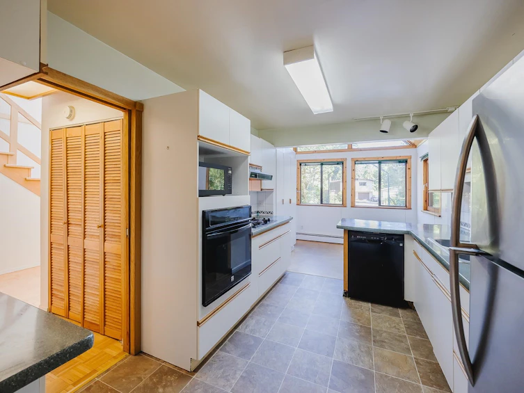 22416 129 Avenue, Maple Ridge, BC, V4R 2P9 - 12