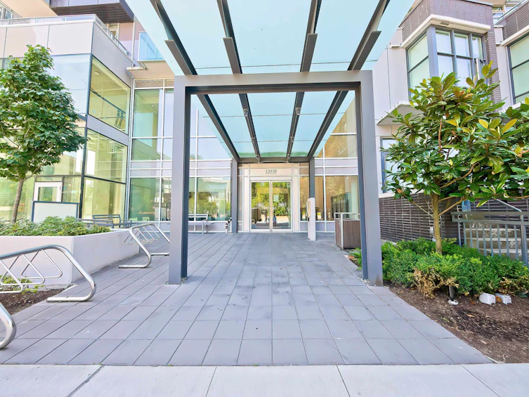1913-13438 Central Avenue, Surrey, BC, V3T 0N2 - 12