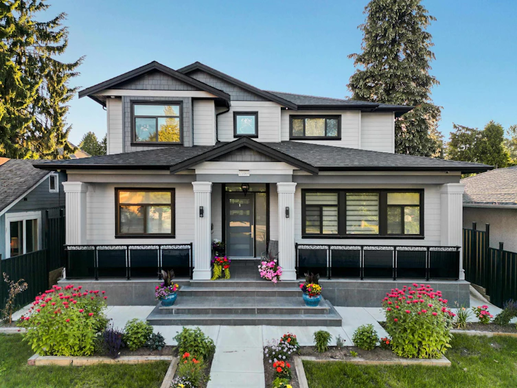 11069 132 Street, Surrey, BC, V3T 3X1