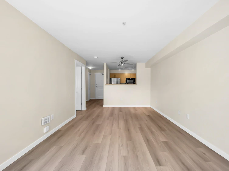 203-3575 Euclid Avenue, Vancouver, BC, V5R 6H5 - 8