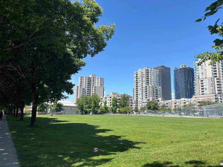 203-3575 Euclid Avenue, Vancouver, BC, V5R 6H5 - 25