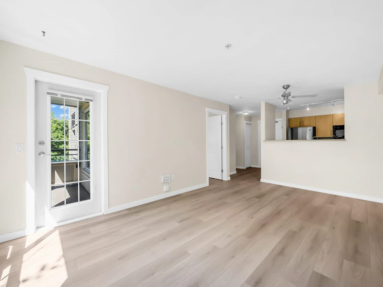 203-3575 Euclid Avenue, Vancouver, BC, V5R 6H5 - 7