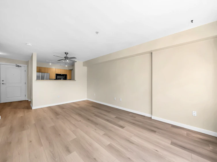 203-3575 Euclid Avenue, Vancouver, BC, V5R 6H5 - 9