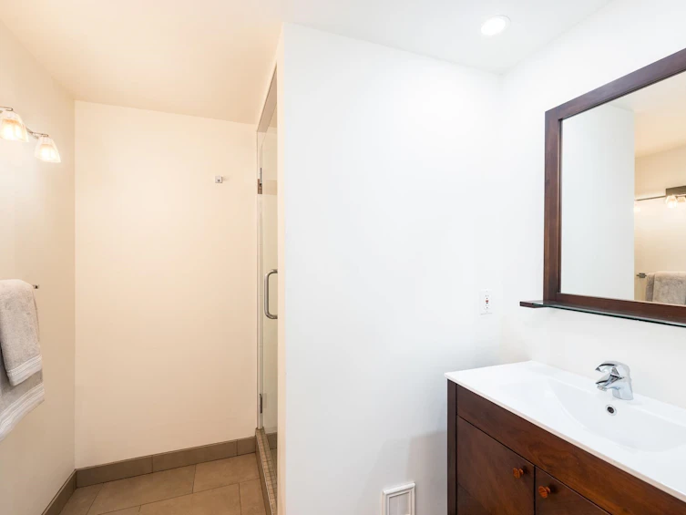 863 Hendecourt Road, North Vancouver, BC, V7K 2X5 - 14