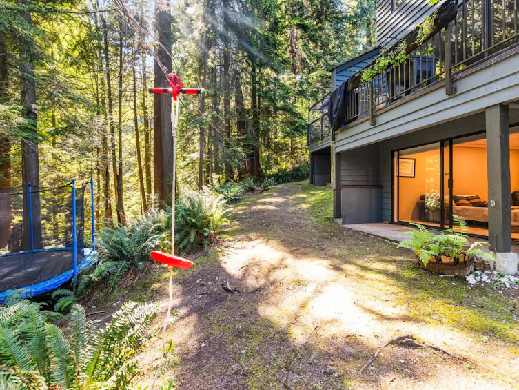 863 Hendecourt Road, North Vancouver, BC, V7K 2X5 - 21