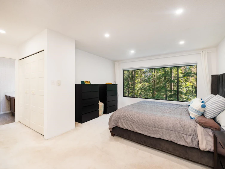 863 Hendecourt Road, North Vancouver, BC, V7K 2X5 - 9