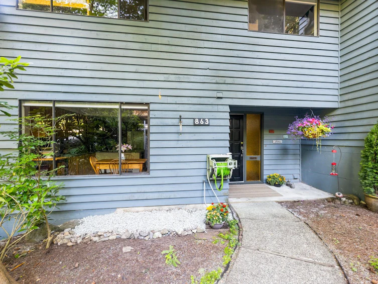 863 Hendecourt Road, North Vancouver, BC, V7K 2X5 - 19