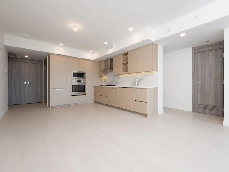 1104-13778 100 Avenue, Surrey, BC, V3T 0V3 - 5