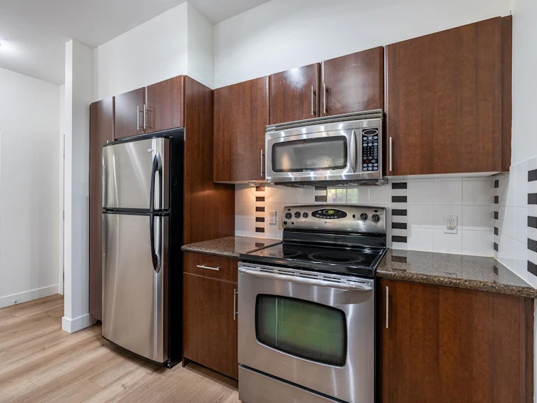 206-2330 Wilson Avenue, Port Coquitlam, BC, V3C 1Z6 - 10