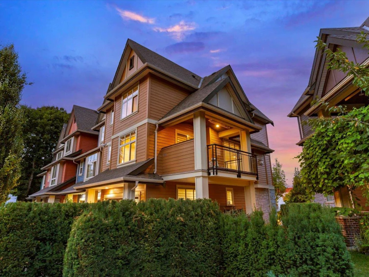 5734 Mitchell Street, Chilliwack, BC, V2R 0P2 - 2
