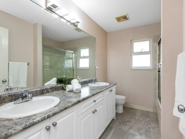 12291 100 Avenue, Surrey, BC, V3V 2W9 - 23