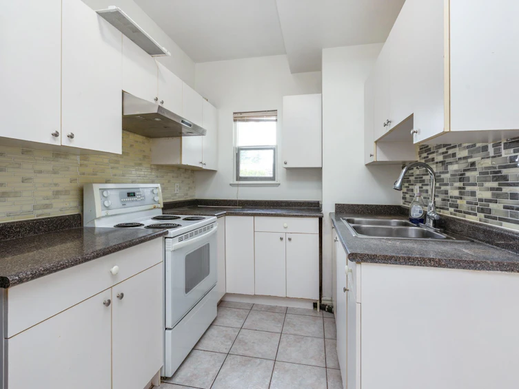 12291 100 Avenue, Surrey, BC, V3V 2W9 - 27