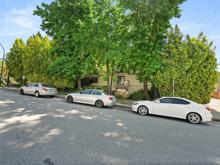 102-240 Mahon Avenue, North Vancouver, BC, V7M 3H4 - 24