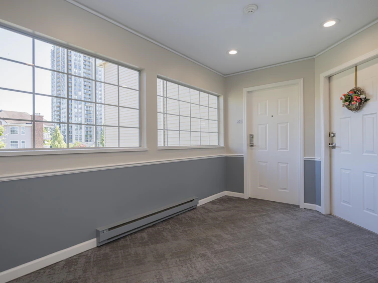 301-2963 Burlington Drive, Coquitlam, BC, V3B 6X1 - 31