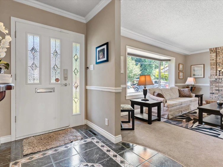 46586 Riverside Drive, Chilliwack, BC, V2P 3L9 - 3