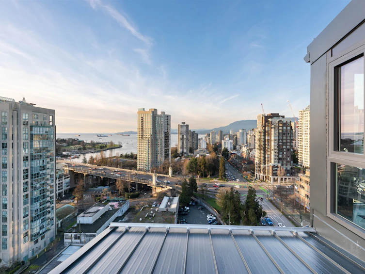 1806-888 Pacific Street, Vancouver, BC, V6Z 2S6 - 32