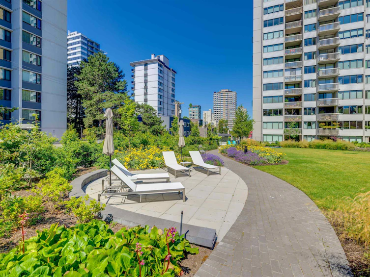 804-1740 Comox Street, Vancouver, BC, V6G 2Z1 - 17