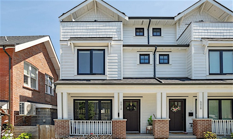 5018 Nanaimo Street, Vancouver, BC, V5P 4J1