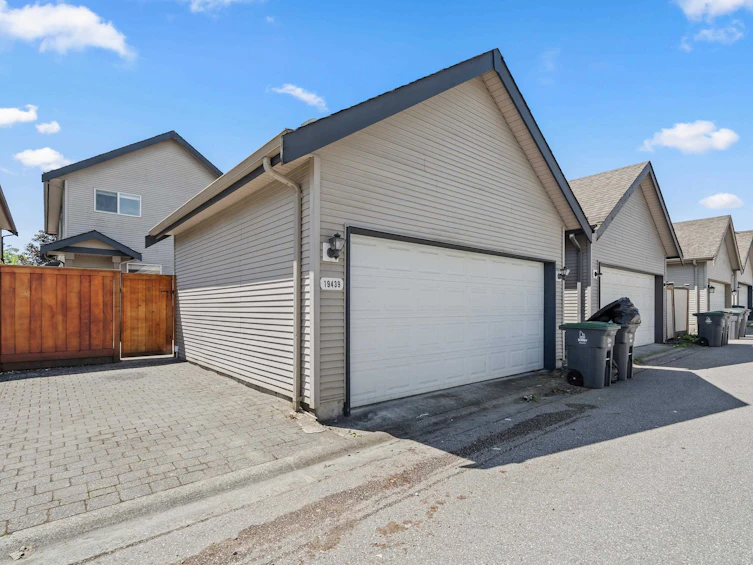 19439 66 Avenue, Surrey, BC, V4N 0C3 - 31