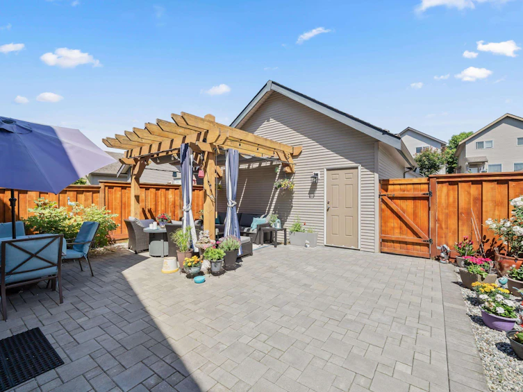 19439 66 Avenue, Surrey, BC, V4N 0C3 - 30