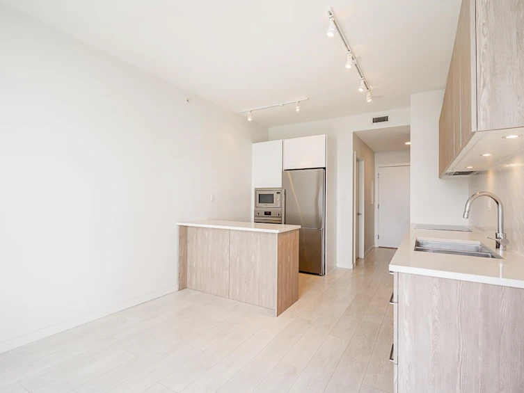603-691 North Road, Burnaby, BC, V3J 0H9 - 5