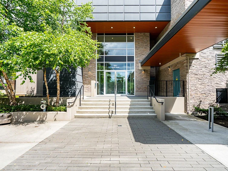603-691 North Road, Burnaby, BC, V3J 0H9 - 2