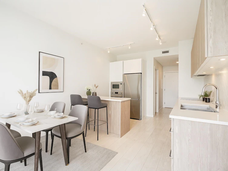 603-691 North Road, Burnaby, BC, V3J 0H9 - 4